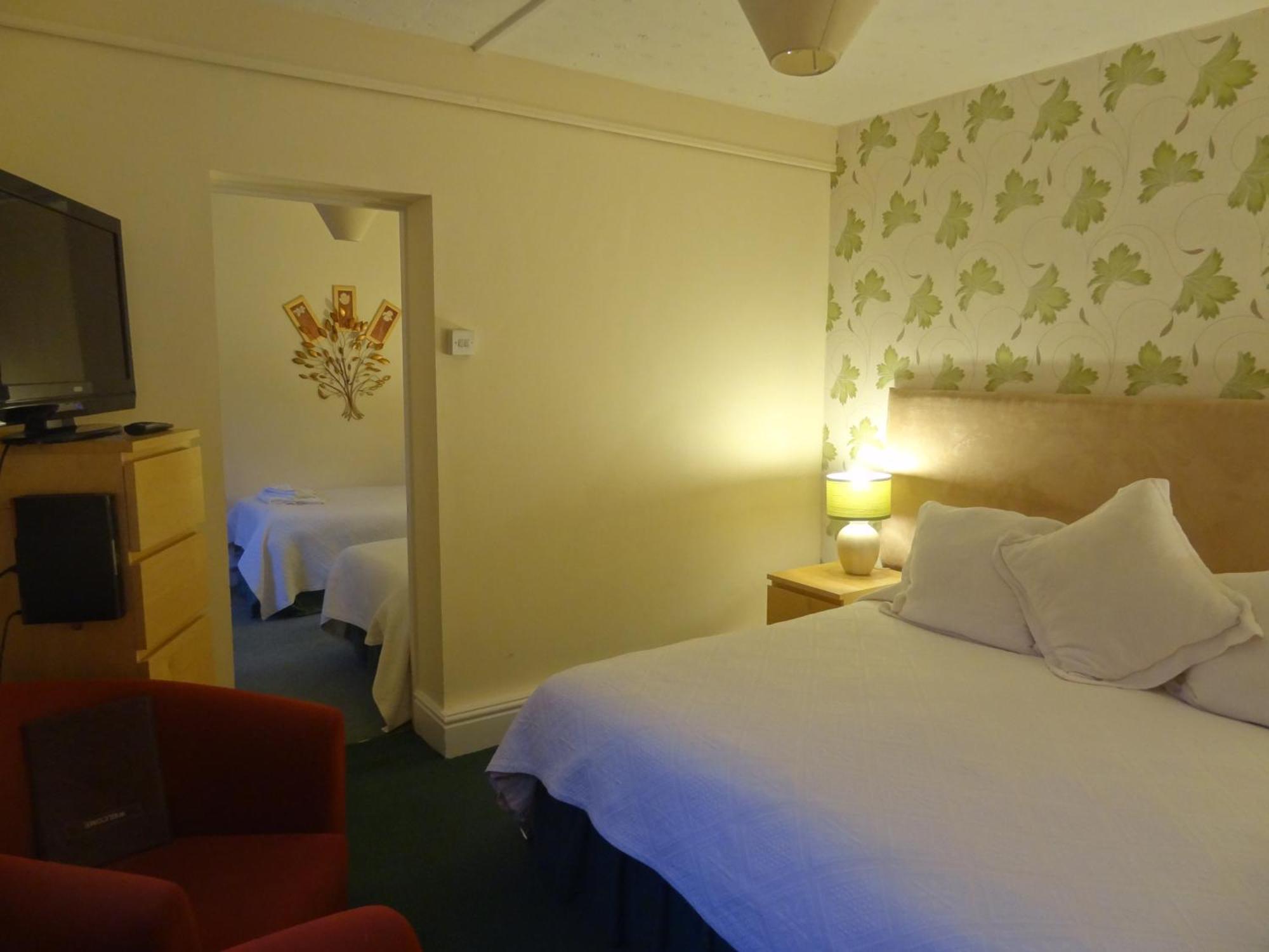 Edward Hotel Gloucester Ngoại thất bức ảnh